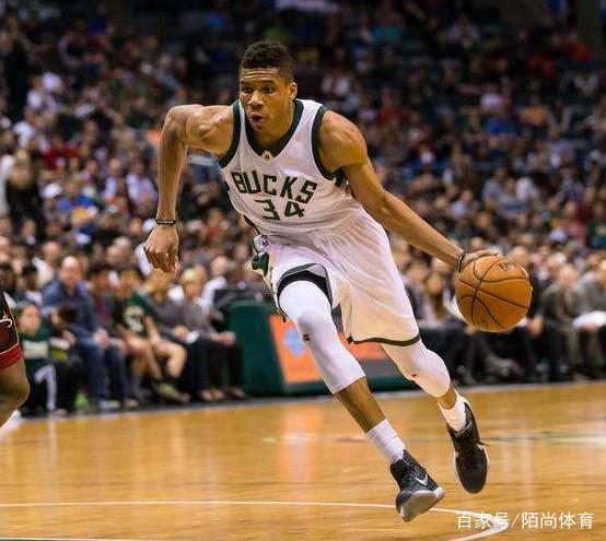 背身假动作 背身假动作